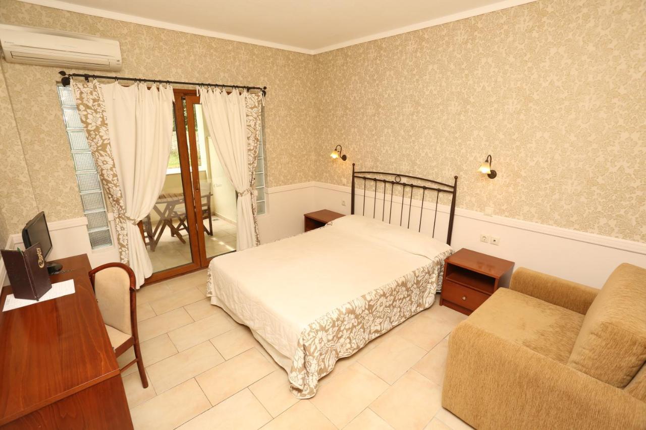 Country Inn Kallithea  Zewnętrze zdjęcie